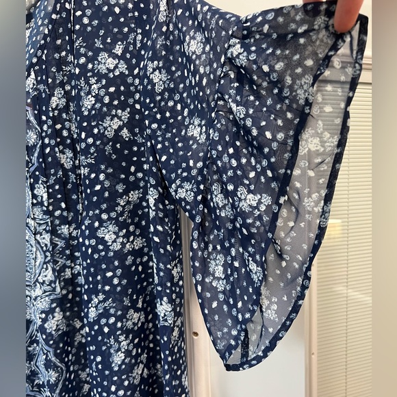 Style & Co Flowy Boho “Spring Awakens” Top - Picture 4 of 9